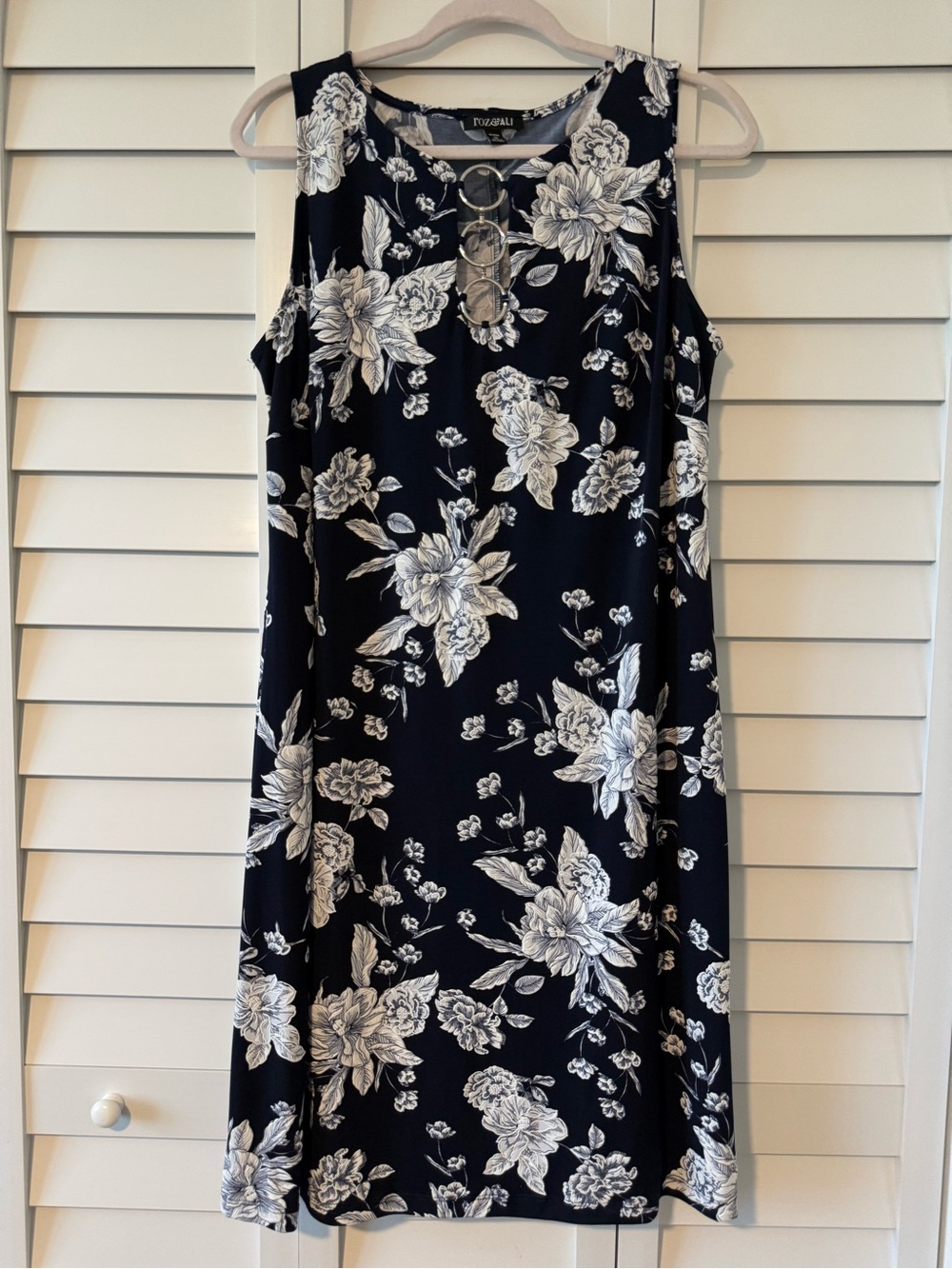 Roz & Ali Navy Floral Sleeveless Shift Dress 1X Plus Size